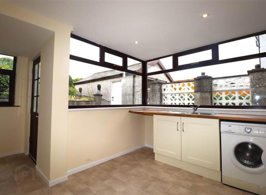 59 Benson Street, Lisburn, BT28 2AD