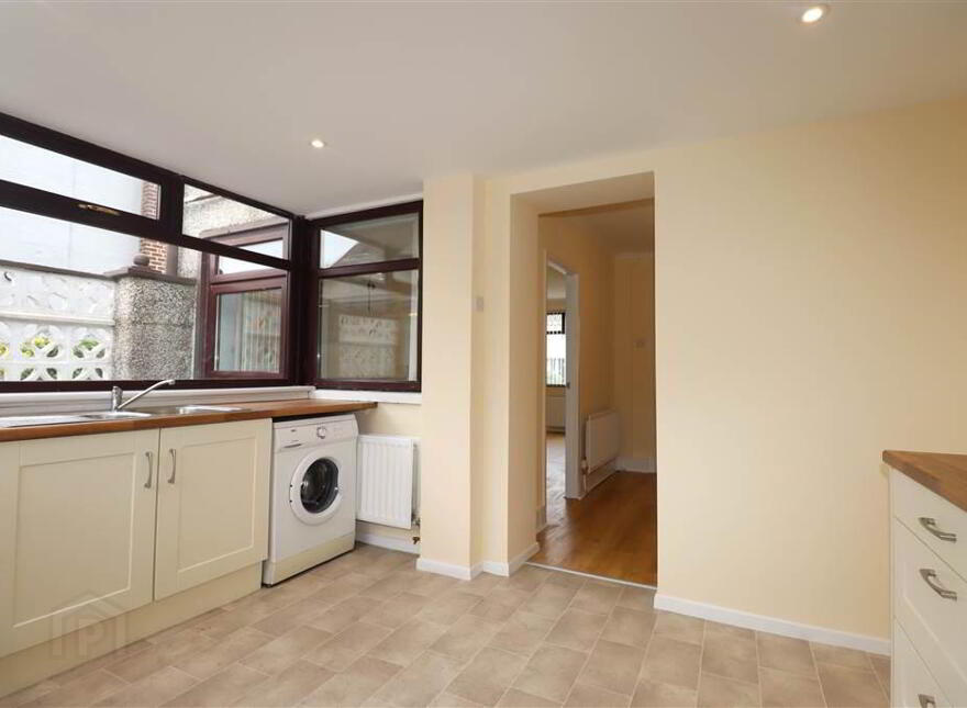 59 Benson Street, Lisburn, BT28 2AD