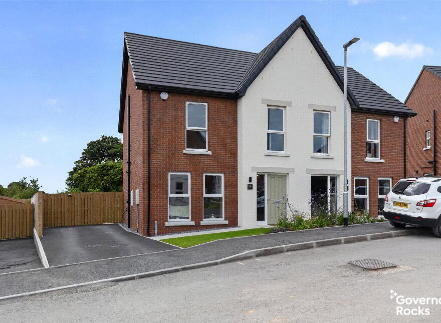 56 High Trees Walk, Donaghadee, BT21 0GW