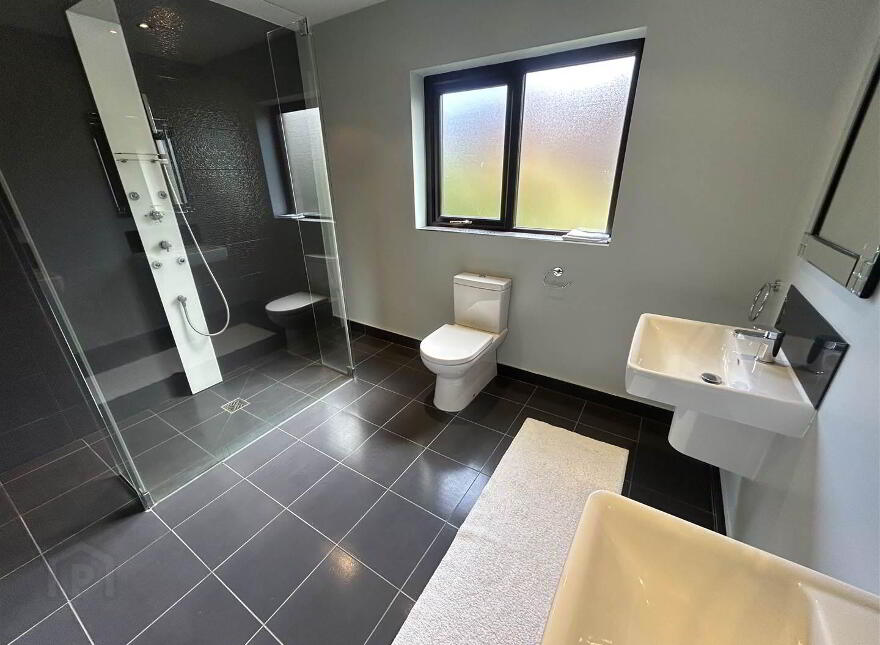 11 Demesne Manor, Holywood, BT18 9NW