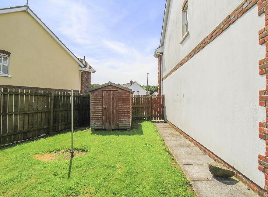 11 The Links, Greencastle, F93XV97