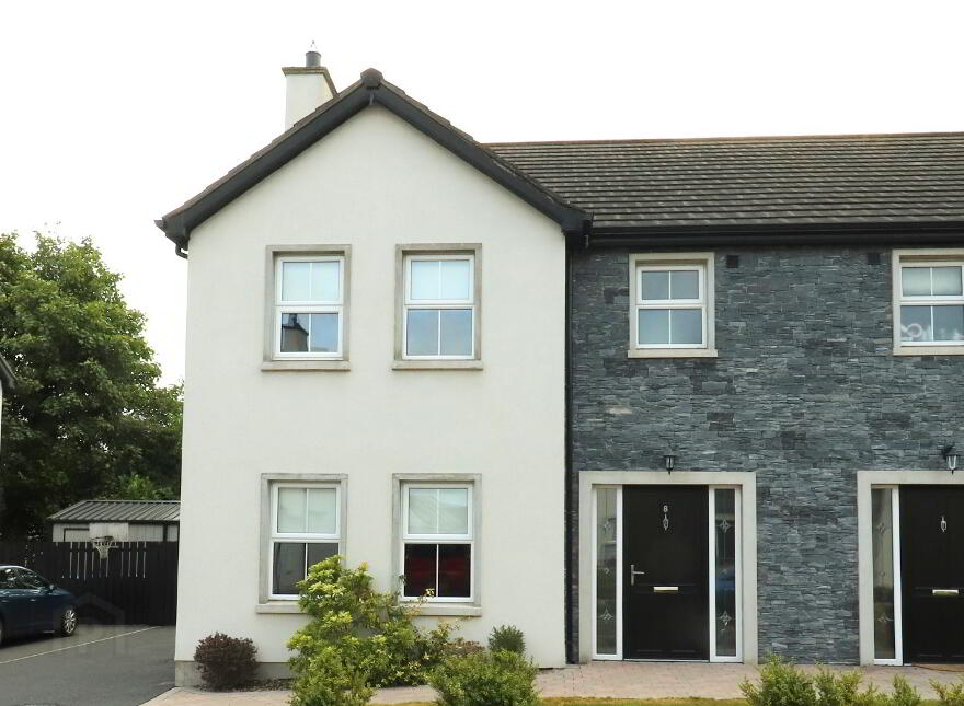 8 Annaghmore Meadows, Coalisland, BT71 4UL photo