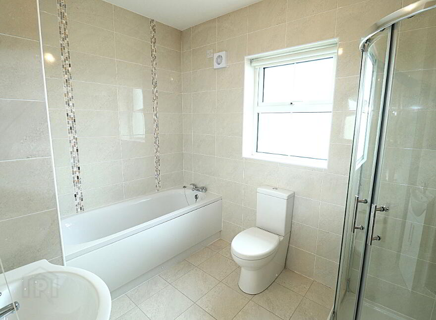 8 Annaghmore Meadows, Coalisland, BT71 4UL