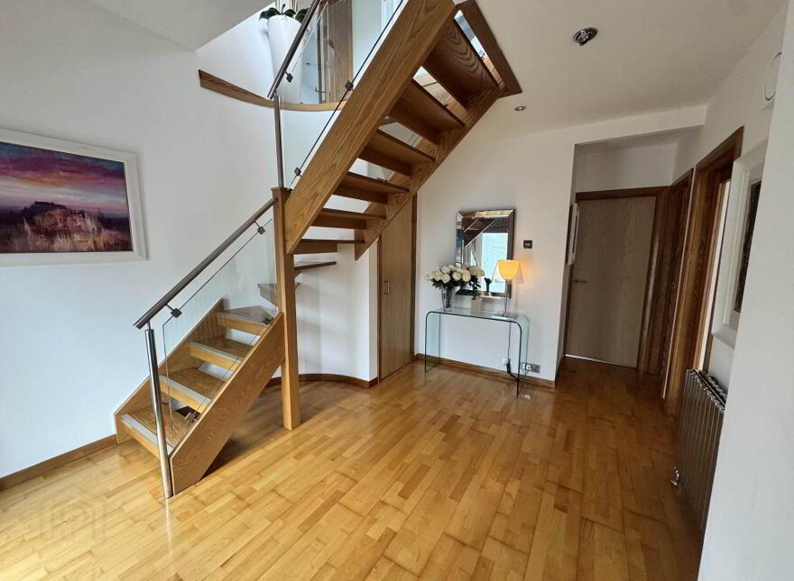 8 Alexander Gardens, Carrickfergus, BT38 7LT