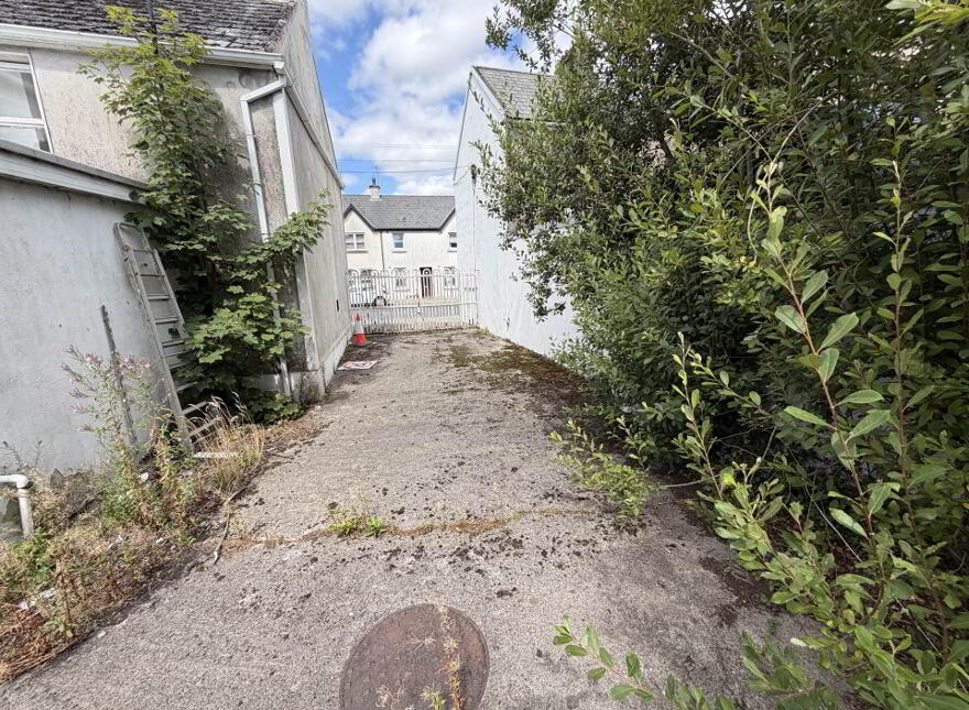 Main Street, Ross, V94HW37