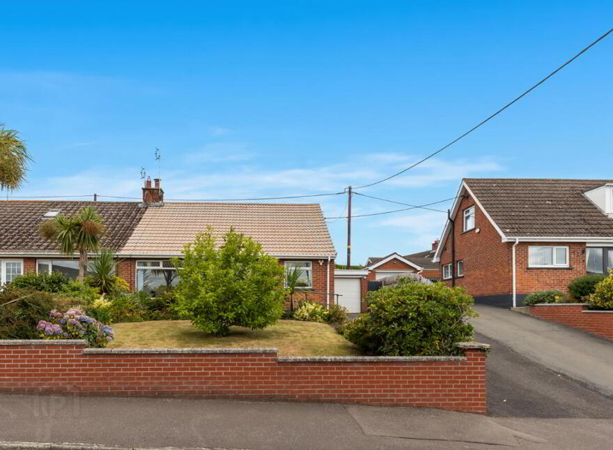 33 Glenford Road, Newtownards, BT23 4AU