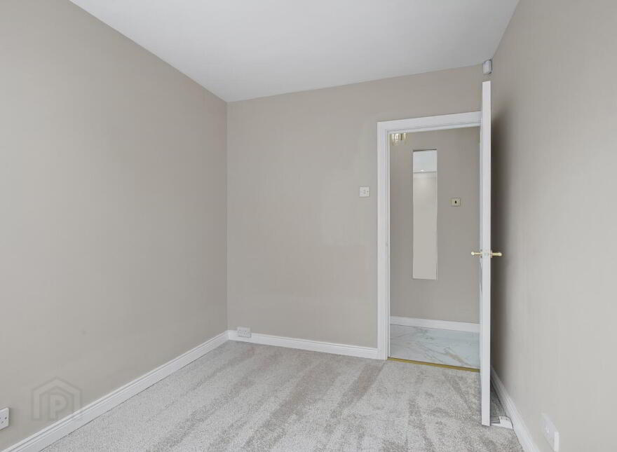 33 Glenford Road, Newtownards, BT23 4AU