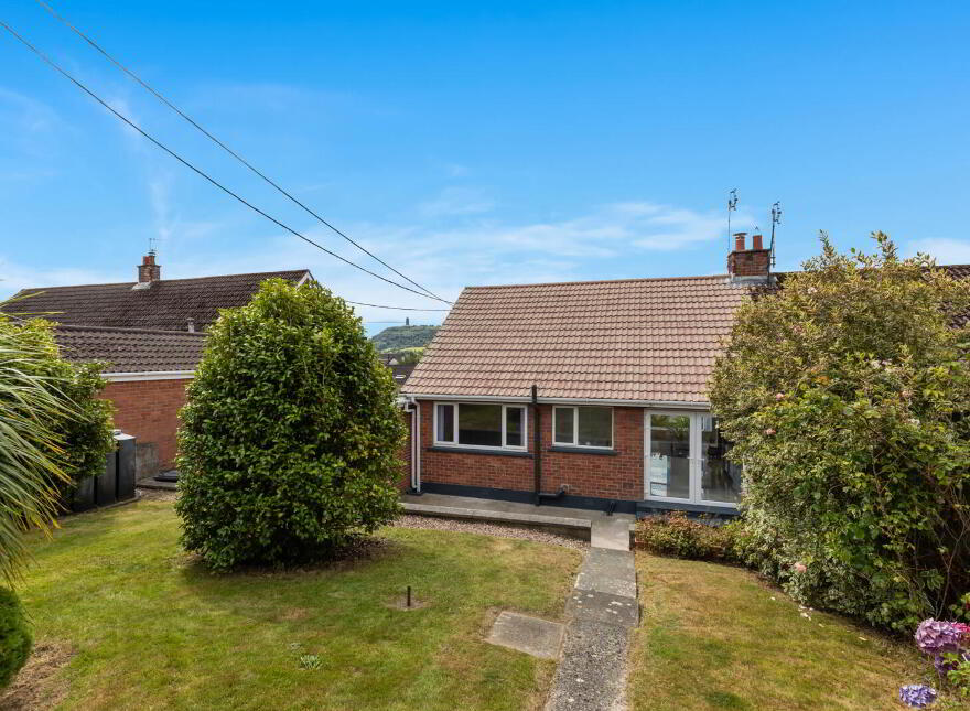 33 Glenford Road, Newtownards, BT23 4AU