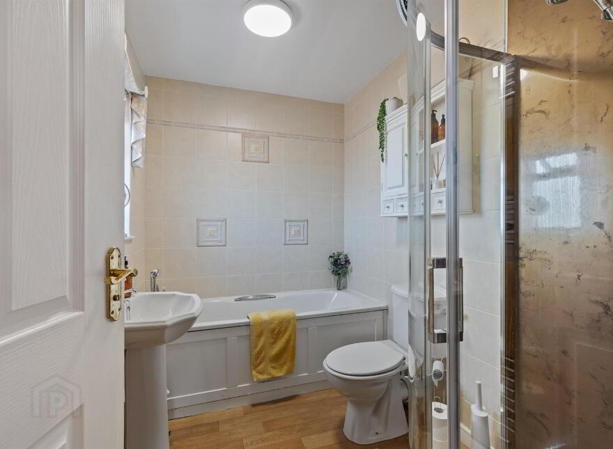 16 Generals Walk, Donaghadee, BT21 0HT