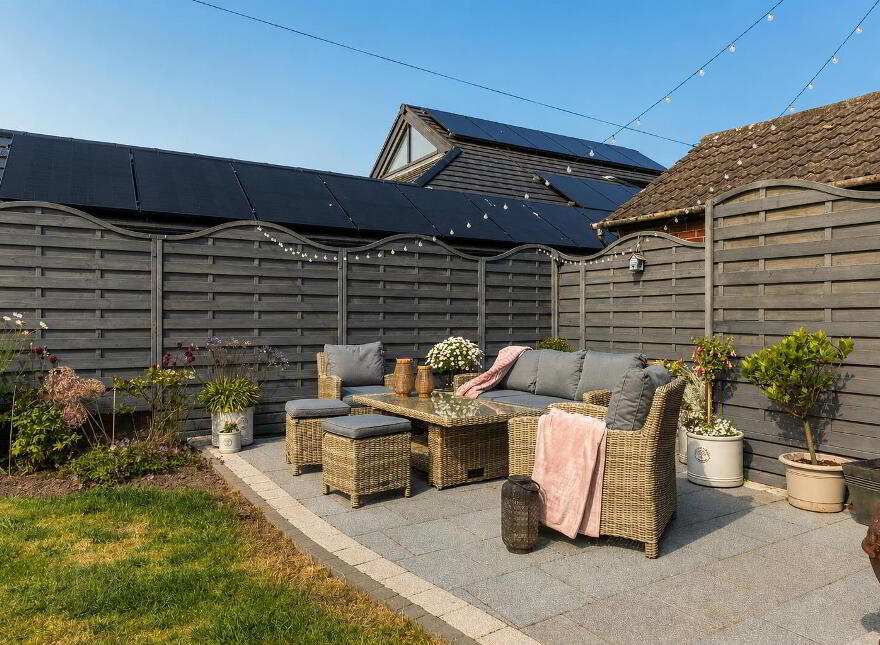 16 Generals Walk, Donaghadee, BT21 0HT