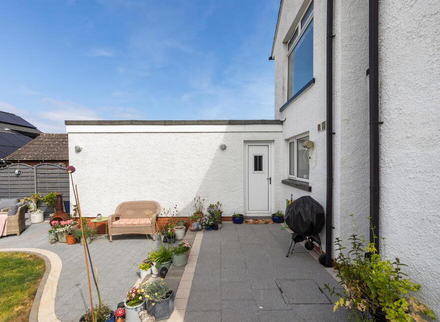16 Generals Walk, Donaghadee, BT21 0HT