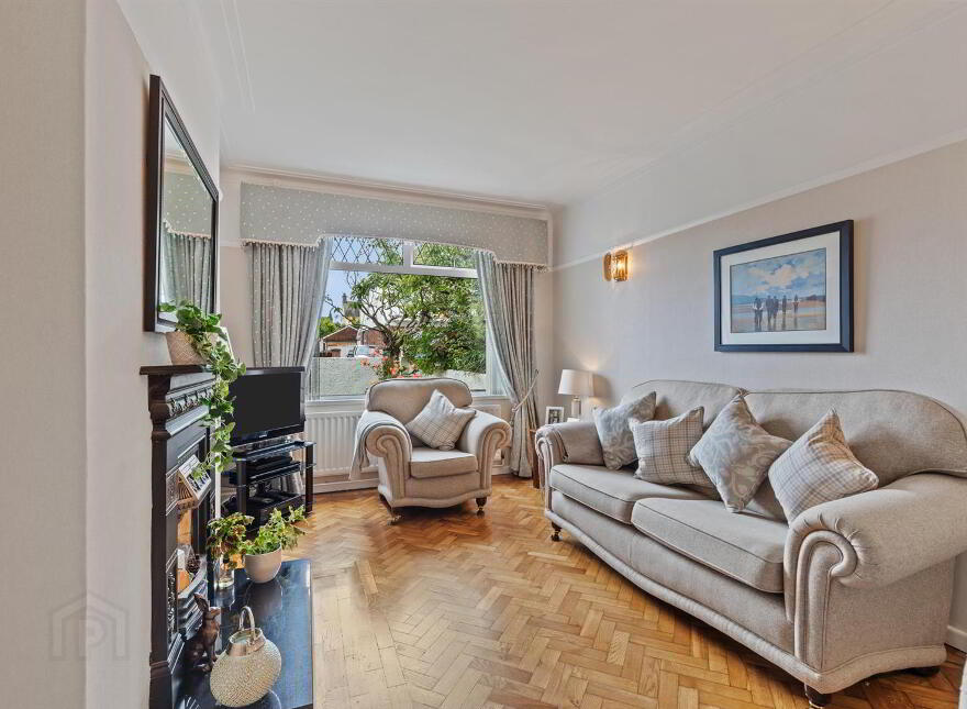 16 Generals Walk, Donaghadee, BT21 0HT