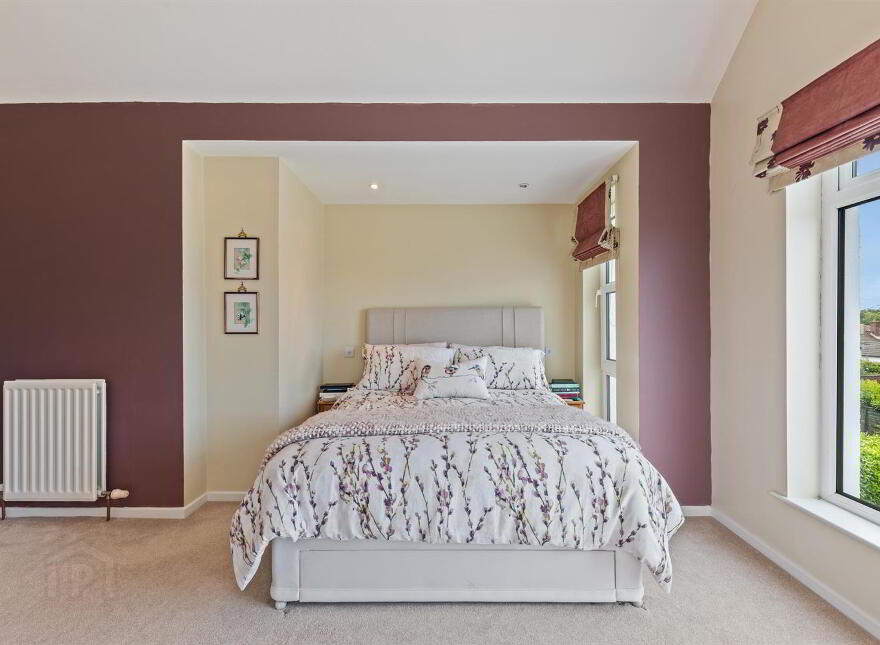 16 Generals Walk, Donaghadee, BT21 0HT
