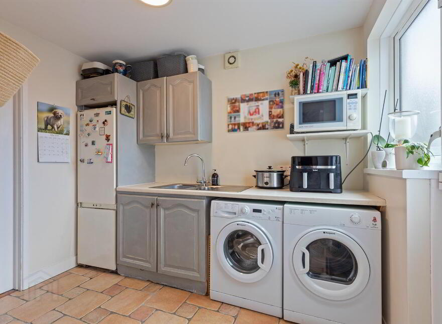 16 Generals Walk, Donaghadee, BT21 0HT