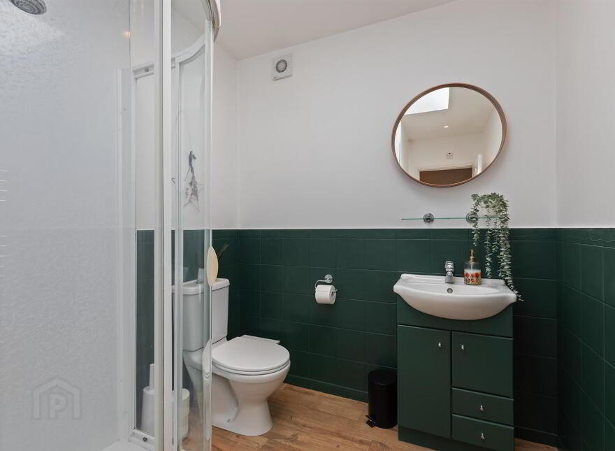 16 Generals Walk, Donaghadee, BT21 0HT