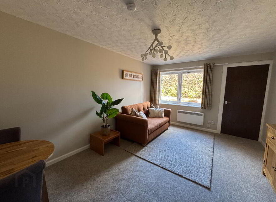 34 Kilmaurs Road, Newington, Edinburgh, EH16 5DP