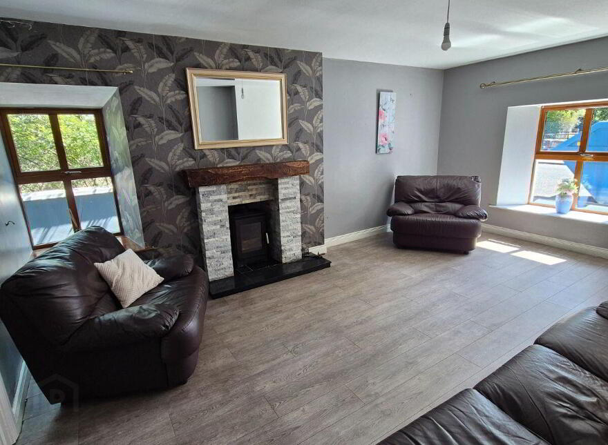1 East Port, Ballyshannon, F94WR28