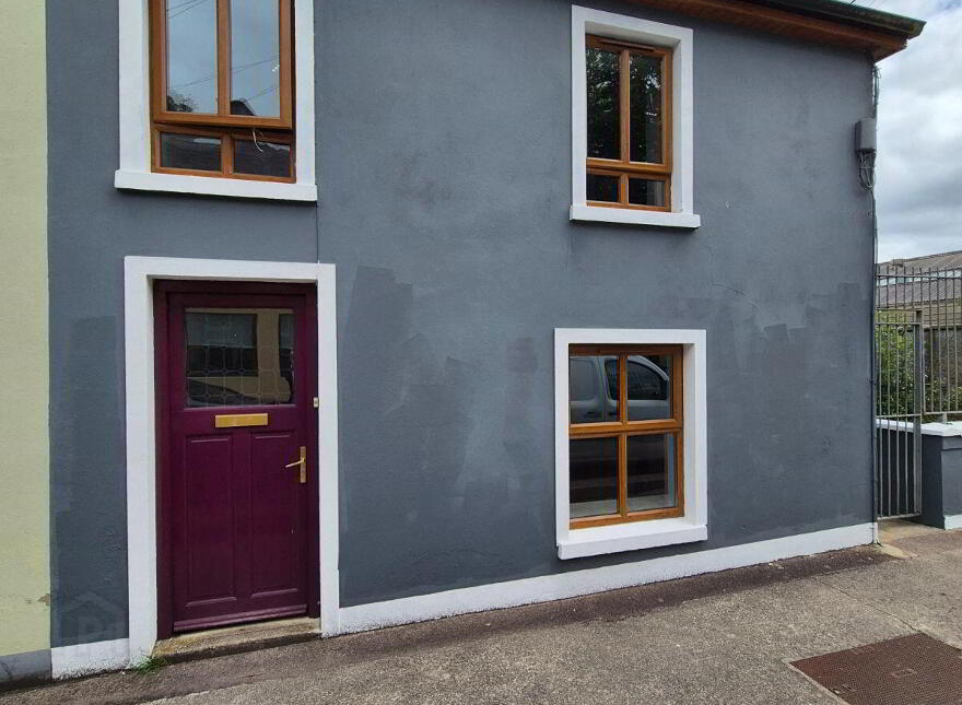 1 East Port, Ballyshannon, F94WR28