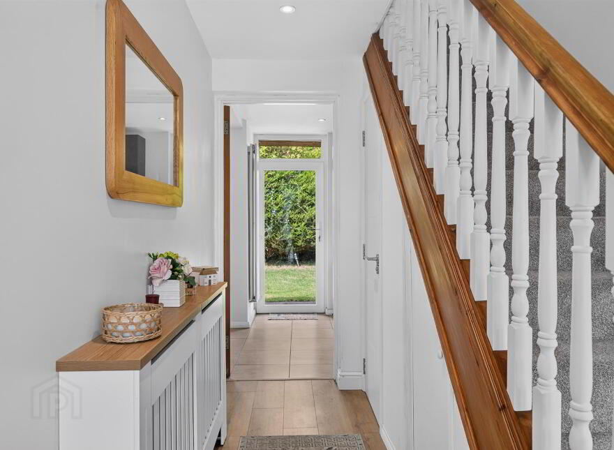 13 Lakeside Drive, Belfast, BT10 0NU