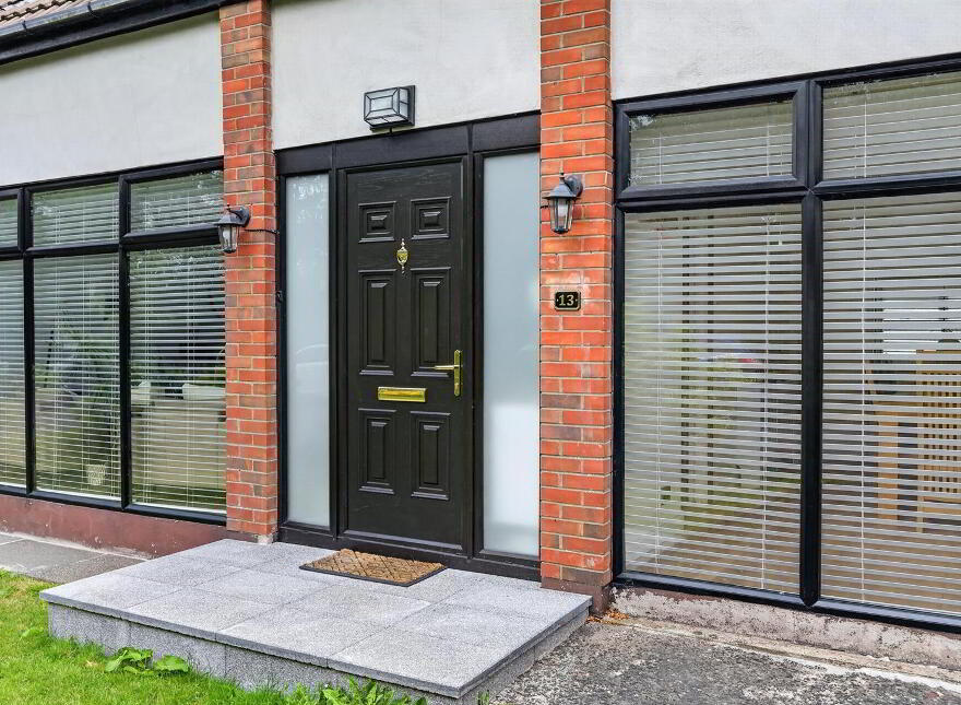 13 Lakeside Drive, Belfast, BT10 0NU