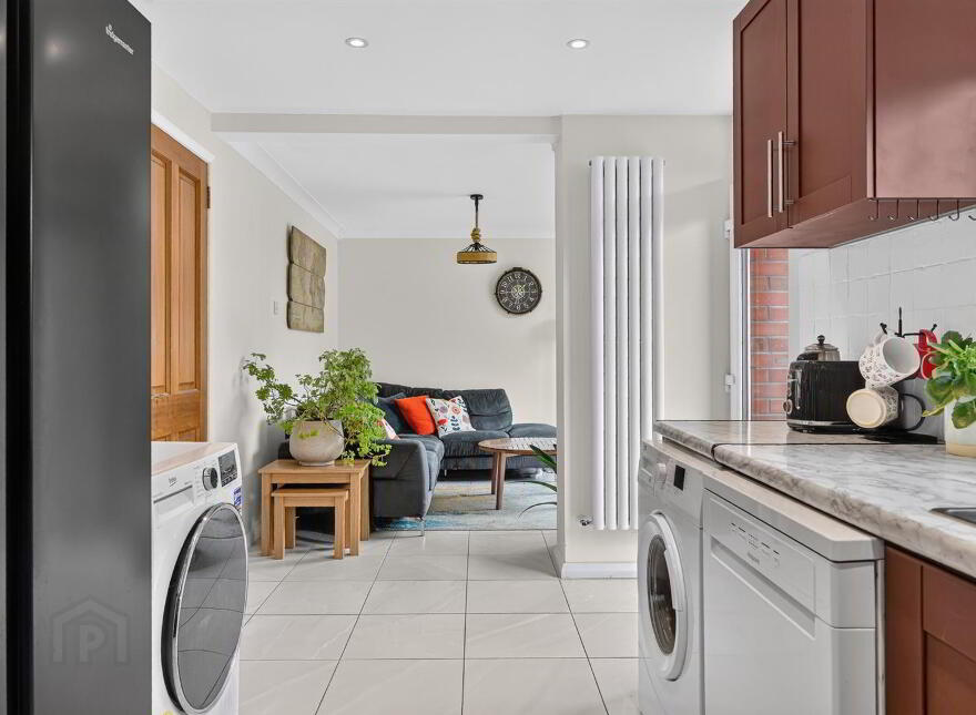 13 Lakeside Drive, Belfast, BT10 0NU