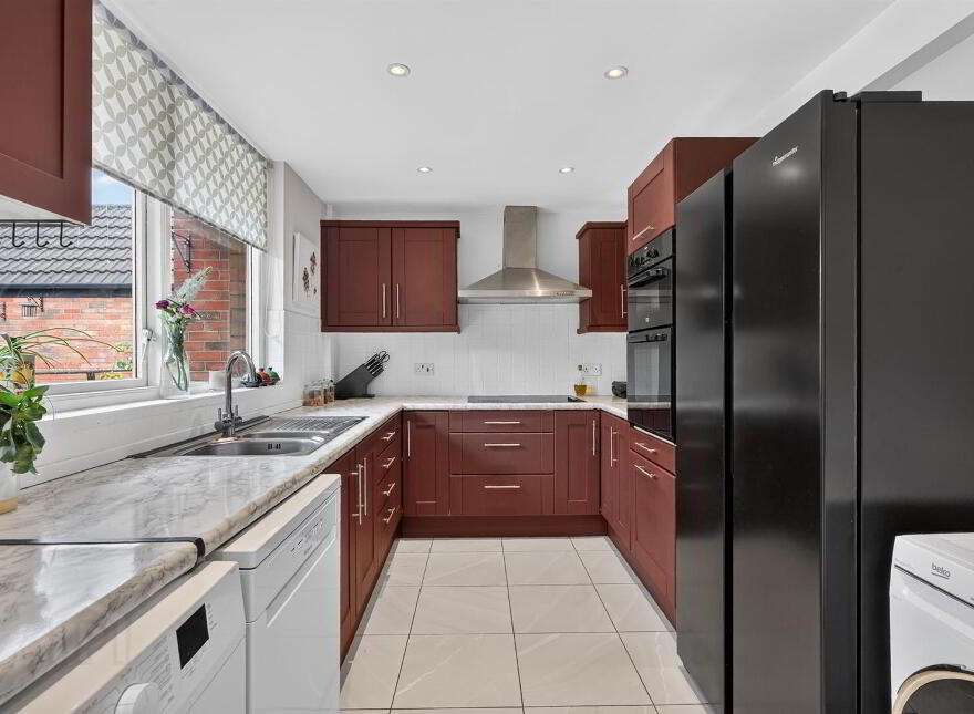13 Lakeside Drive, Belfast, BT10 0NU