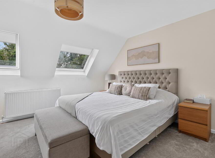 13 Lakeside Drive, Belfast, BT10 0NU
