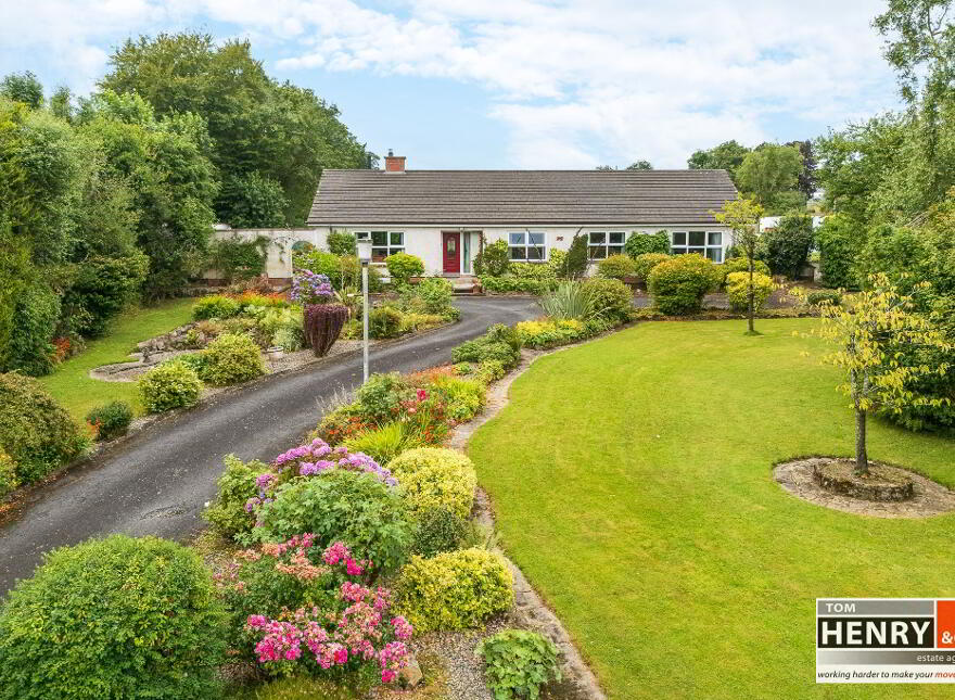 40 Farlough Road, Dungannon, BT71 4DU