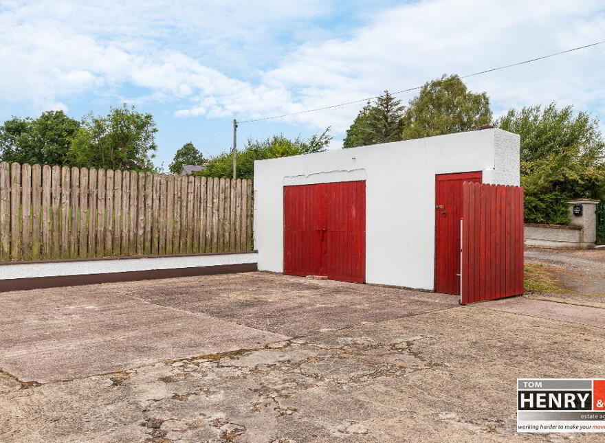 40 Farlough Road, Dungannon, BT71 4DU
