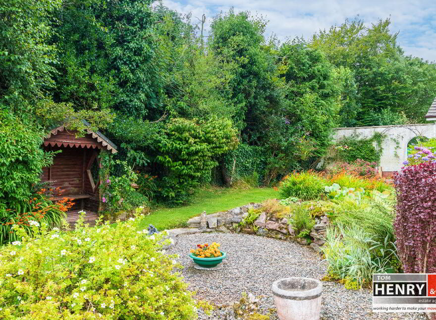 40 Farlough Road, Dungannon, BT71 4DU