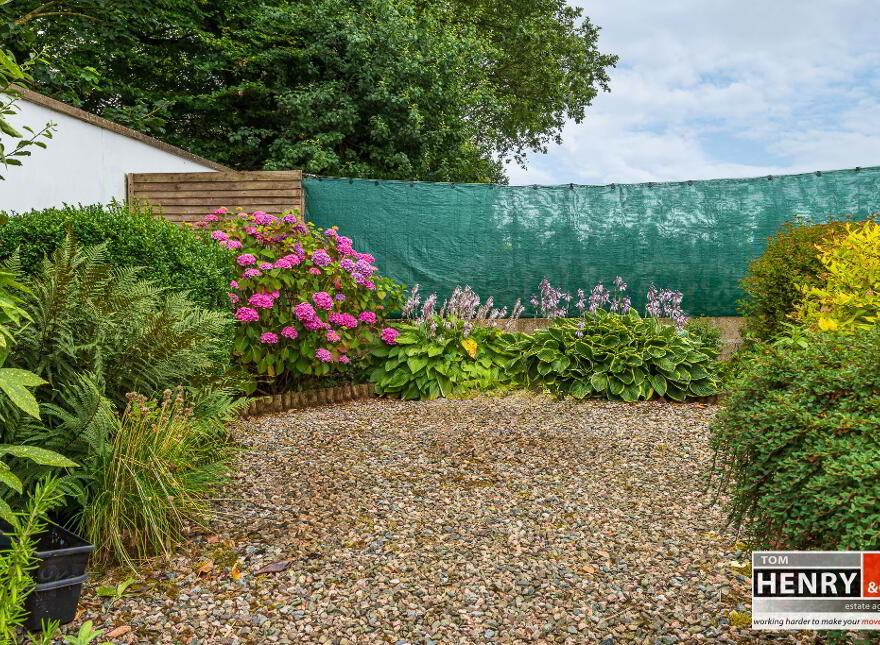 40 Farlough Road, Dungannon, BT71 4DU