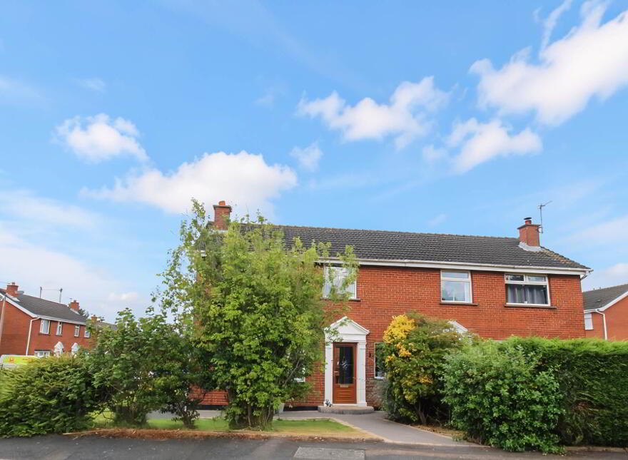 1 Cloverhill Avenue, Bangor, BT19 6HB