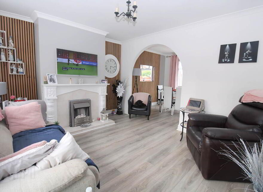 1 Cloverhill Avenue, Bangor, BT19 6HB