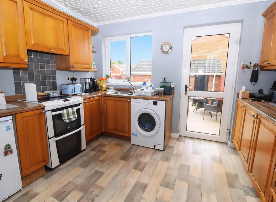 1 Cloverhill Avenue, Bangor, BT19 6HB