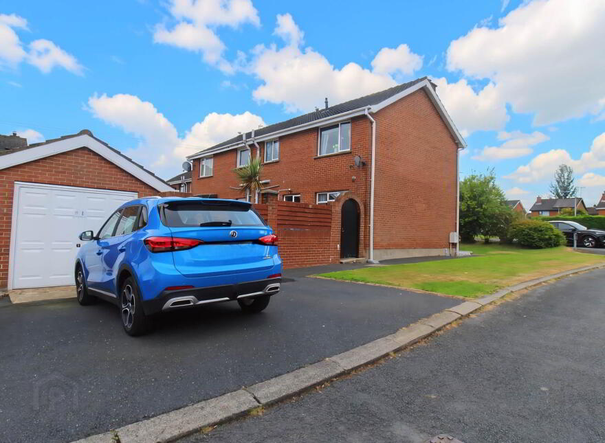 1 Cloverhill Avenue, Bangor, BT19 6HB