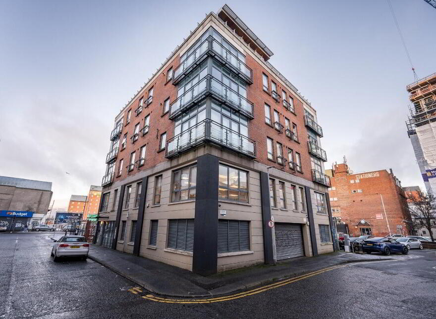 Apartment 6 Millennium Court, Belfast, BT2 7JQ photo