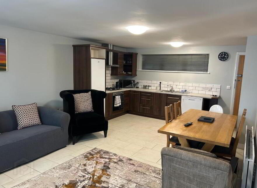 Apartment 16 Winter Gardens, Belfast, BT2 8EP