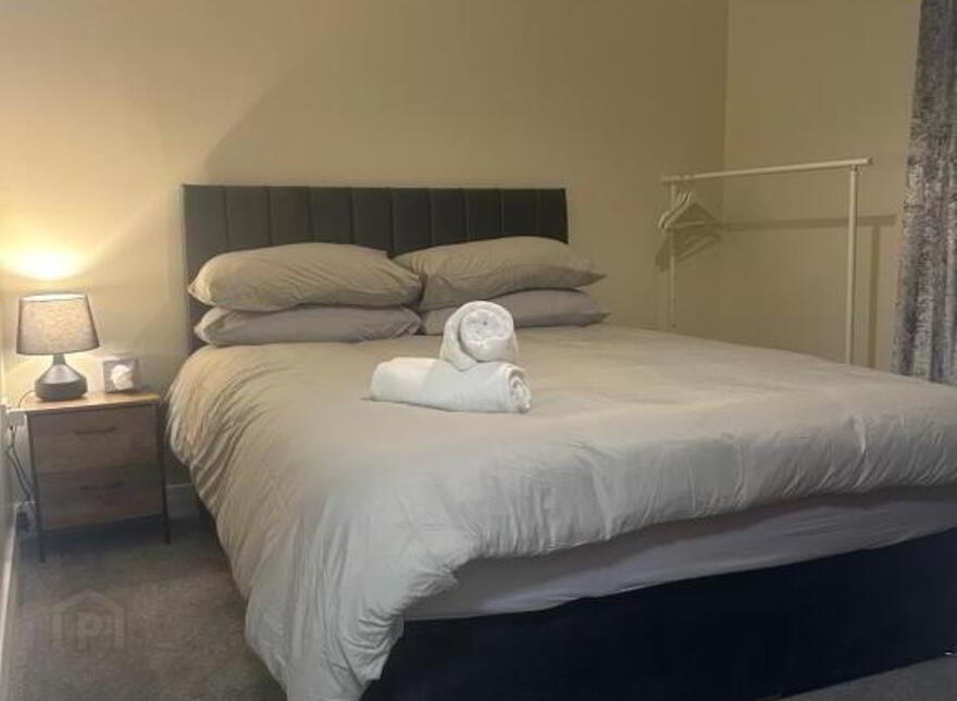 Apartment 16 Winter Gardens, Belfast, BT2 8EP