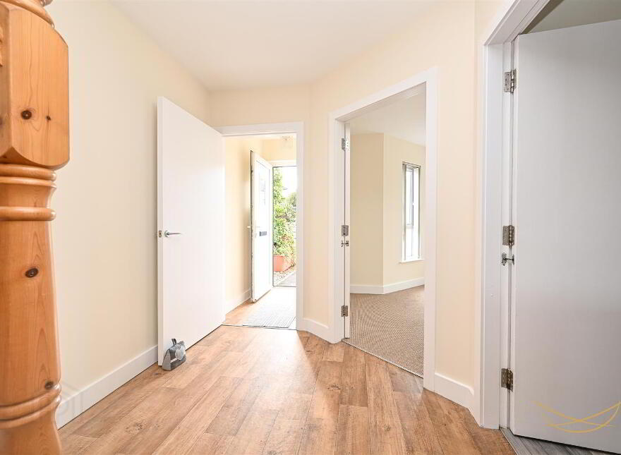 10 Greenburn River Mews, Ballynure Road, Ballyclare, BT39 9AG