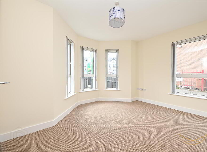 10 Greenburn River Mews, Ballynure Road, Ballyclare, BT39 9AG