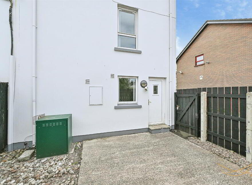 10 Greenburn River Mews, Ballynure Road, Ballyclare, BT39 9AG