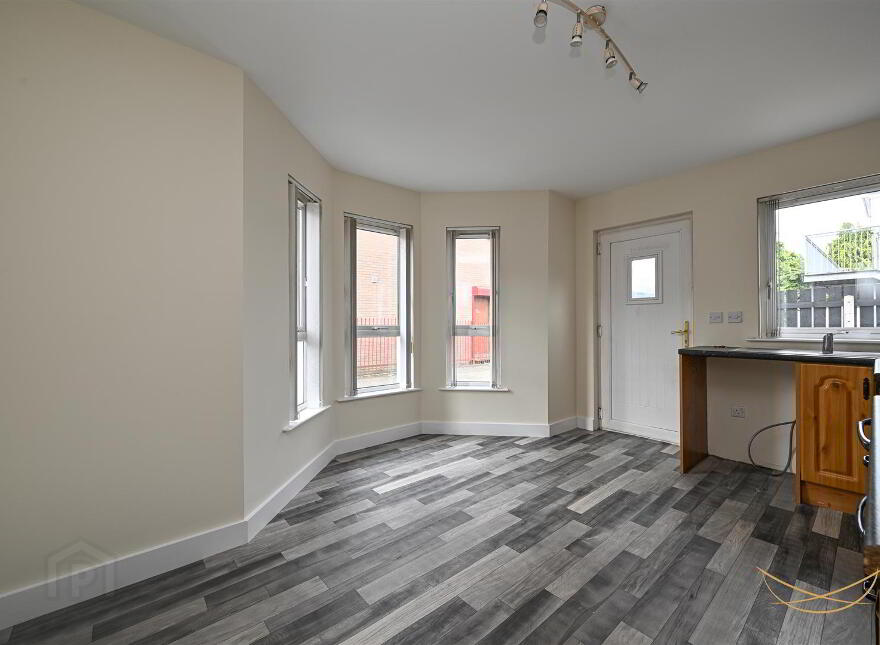 10 Greenburn River Mews, Ballynure Road, Ballyclare, BT39 9AG