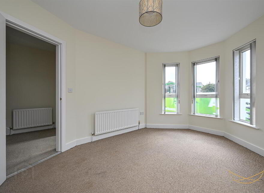 10 Greenburn River Mews, Ballynure Road, Ballyclare, BT39 9AG