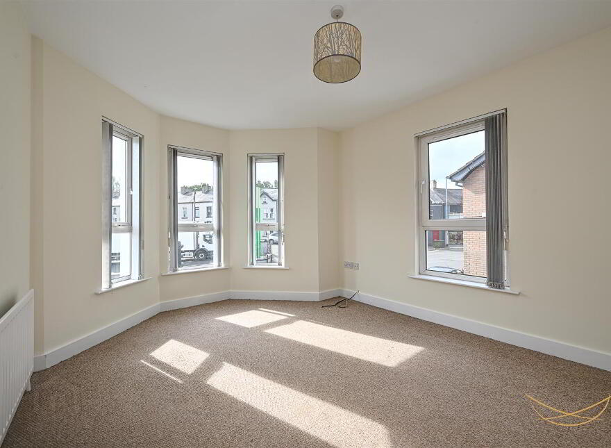 10 Greenburn River Mews, Ballynure Road, Ballyclare, BT39 9AG