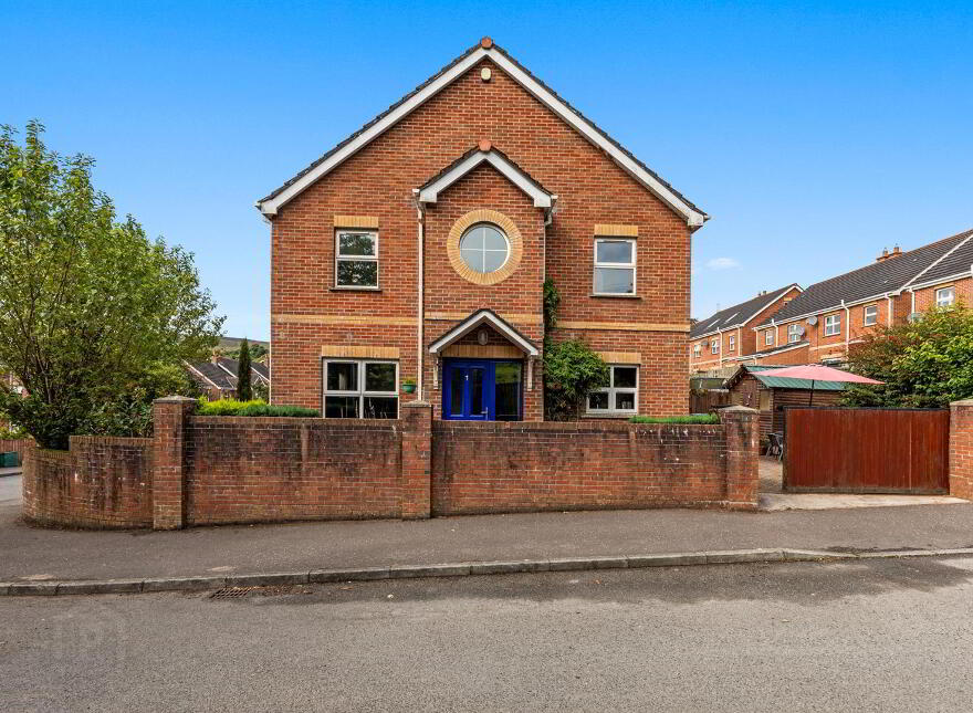1 Wolfhill Manor, Belfast, BT14 8DE