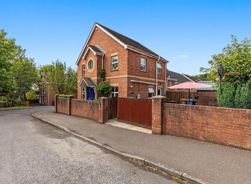 1 Wolfhill Manor, Belfast, BT14 8DE