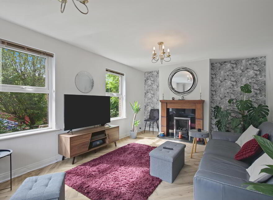 1 Wolfhill Manor, Belfast, BT14 8DE