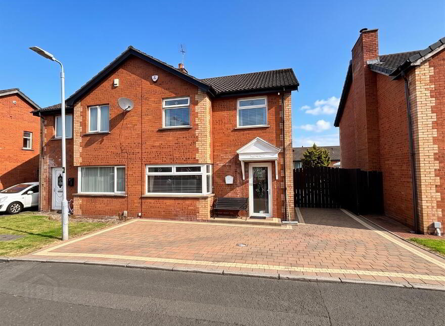 6 Nelson Square, Belfast, BT13 2PR