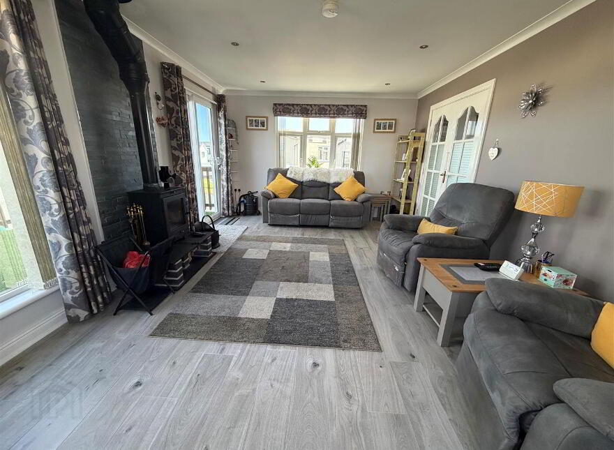 25 Seahaven Avenue, Groomsport, Bangor, BT19 6PQ