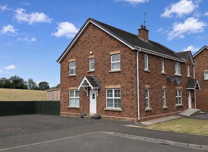 81 Cloverdale, Blackskull, Dromore, BT25 1GW